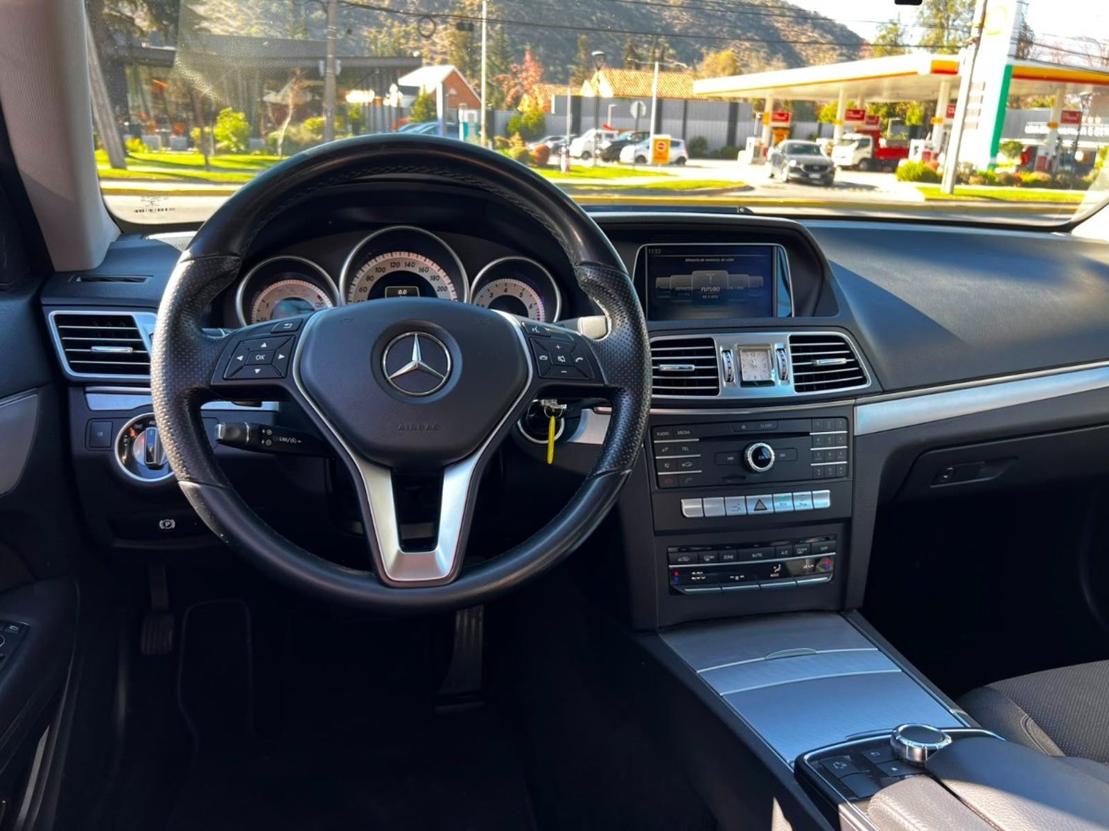 MERCEDES-BENZ E200 COUPE 2017 - Imagen 10 de 20