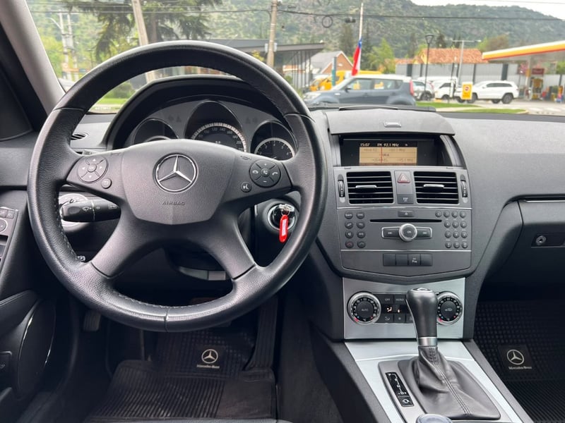 Mercedes-Benz C300 AVANTGARDE V6 2010 - Imagen 11 de 20