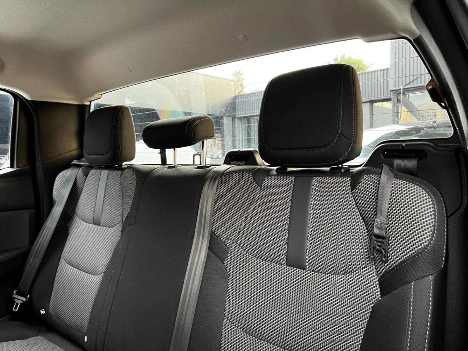 MAZDA BT-50 4X4 DIESEL 3.0 2023 - Imagen 18 de 18