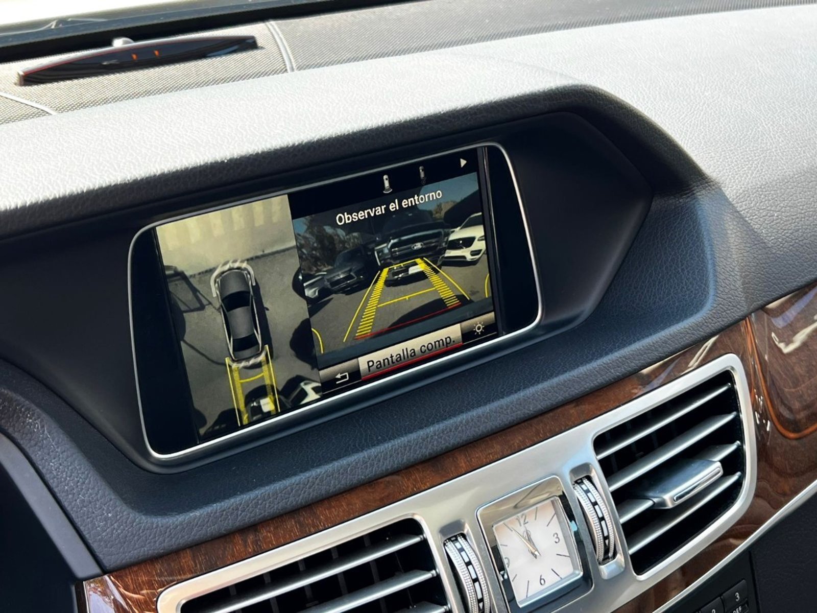 MERCEDES-BENZ E400 AVANTGARDE 3.0 2014 - Imagen 14 de 19