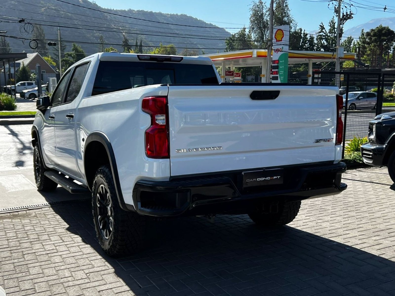 CHEVROLET SILVERADO ZR2 6.2 2025 - Imagen 4 de 20
