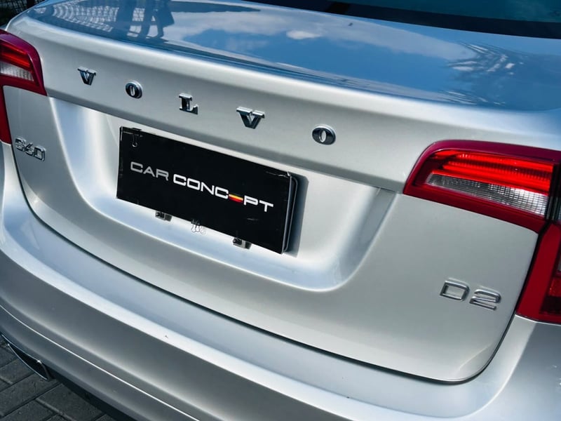 Volvo S60 D2 AT DIESEL 2019 - Imagen 7 de 19