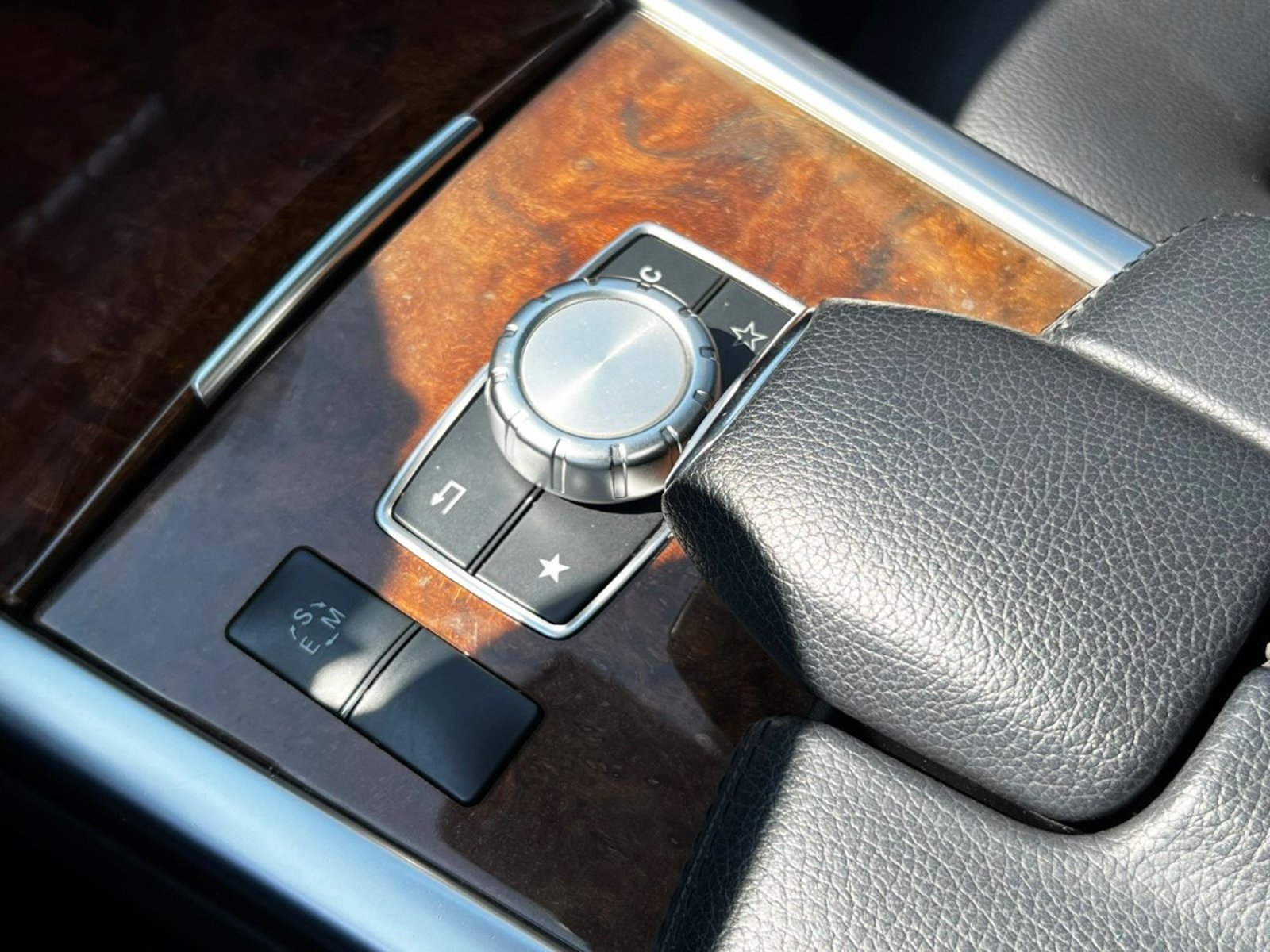 MERCEDES-BENZ E400 AVANTGARDE 3.0 2014 - Imagen 19 de 19