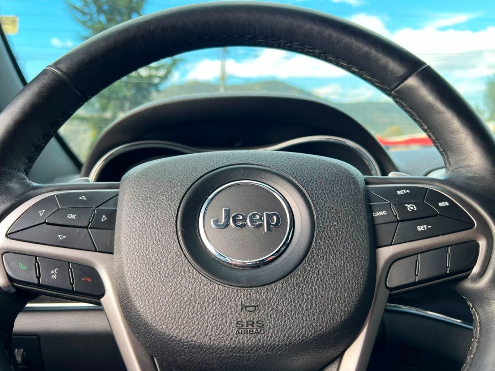 Jeep GRAND CHEROKEE LIMITED 3.6 LX 2018 - Imagen 10 de 20