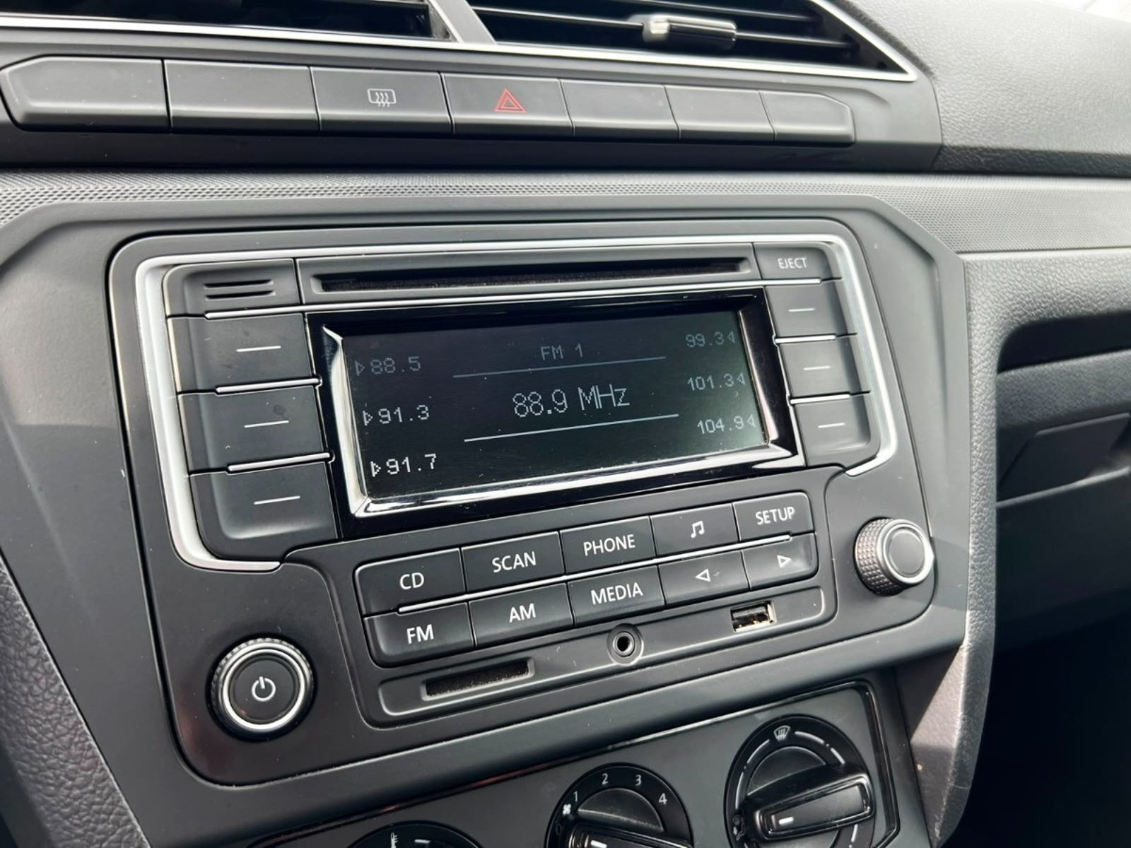 Volkswagen GOL TRENDLINE 1.6 MT 2021 - Imagen 12 de 20