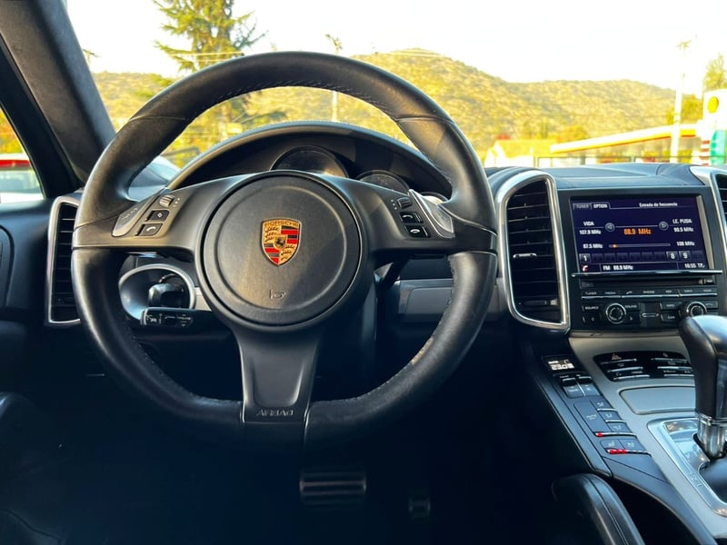 Porsche CAYENNE TURBO 4.8 2013 - Imagen 10 de 20