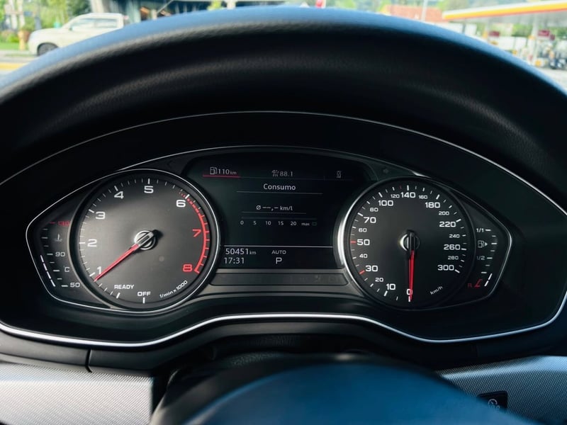 Audi A4 35 TFSI 2.0T S LINE 2022 - Imagen 14 de 20