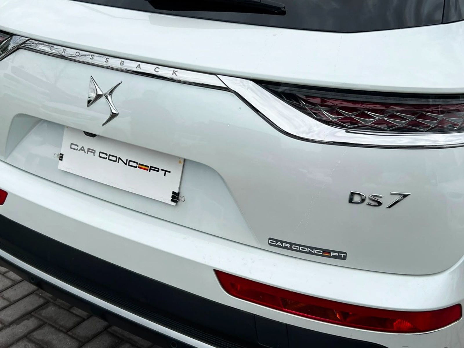 DS Automobiles DS 7 CROSSBACK RIVOLI HDI 2.0 2023 - Imagen 7 de 20
