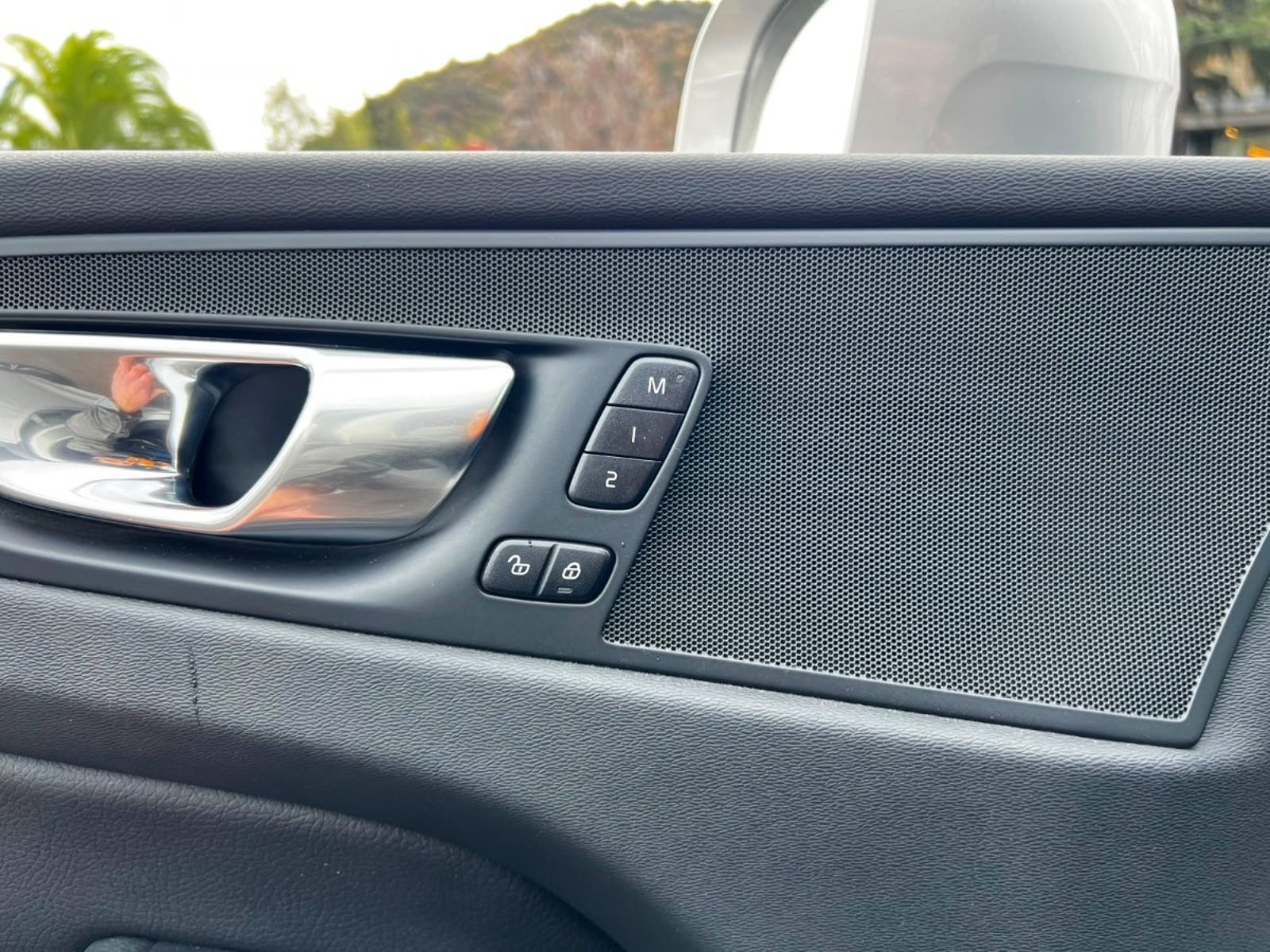 Volvo XC60 II B5 AWD 2.0 2022 - Imagen 16 de 19