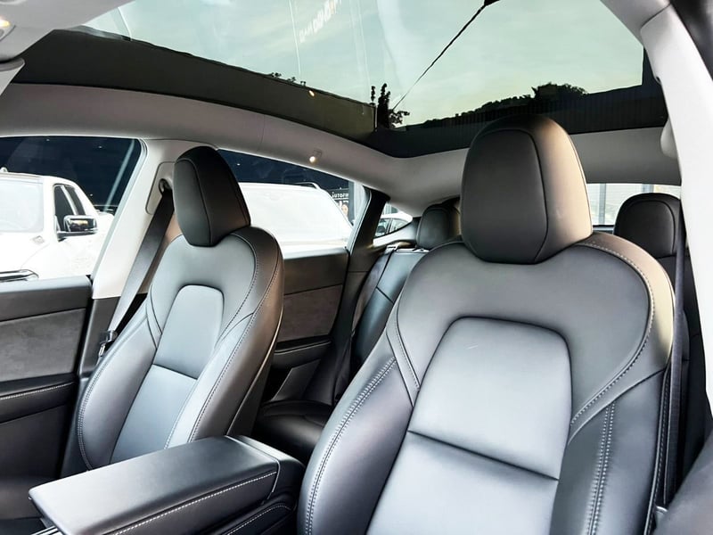 Tesla MODEL Y STANDART RANGE 2025 - Imagen 16 de 20
