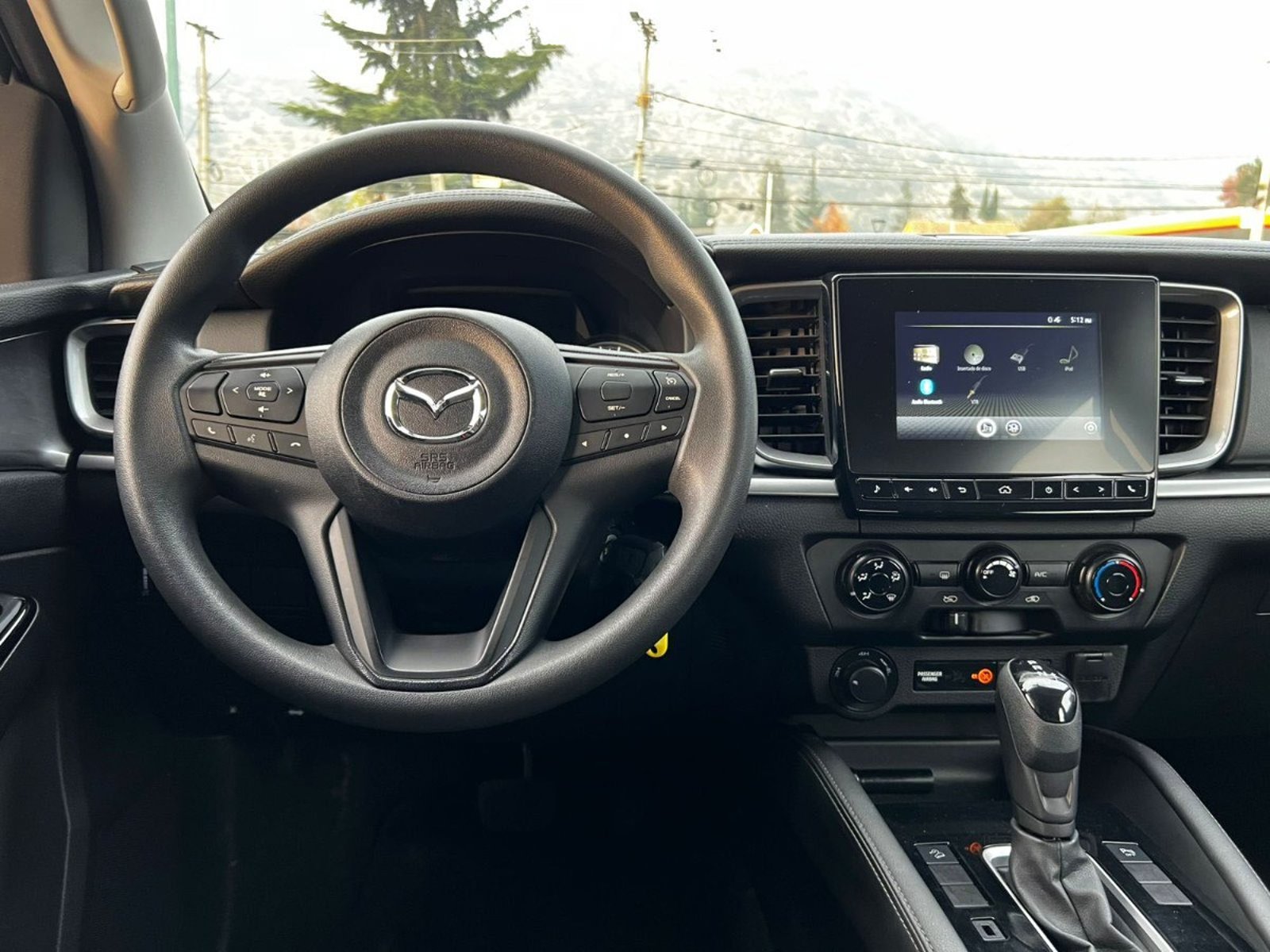 MAZDA BT-50 4X4 DIESEL 3.0 2023 - Imagen 9 de 18