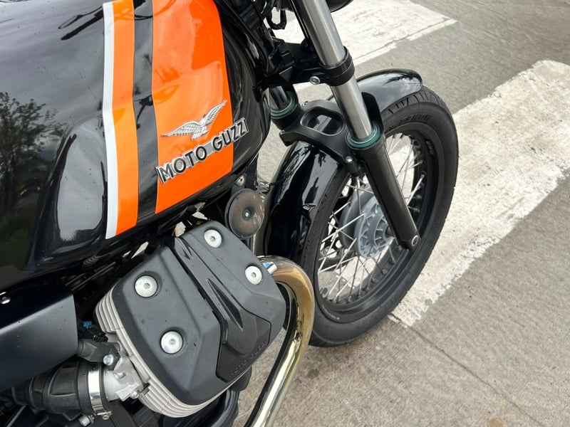 GUZZI V7 RACER SPECIAL 2014 - Imagen 10 de 20
