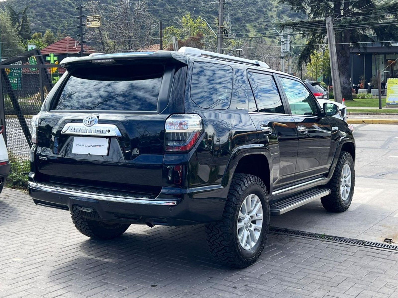 Toyota 4 RUNNER LIMITED 4X4 2021 - Foto 4 de 20