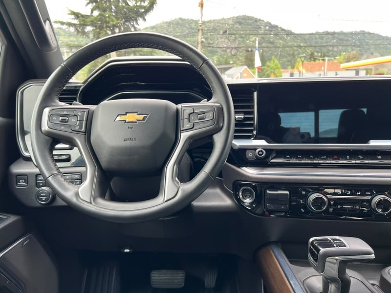 Chevrolet SILVERADO HIGH COUNTRY 3.0 2024 - Imagen 11 de 20