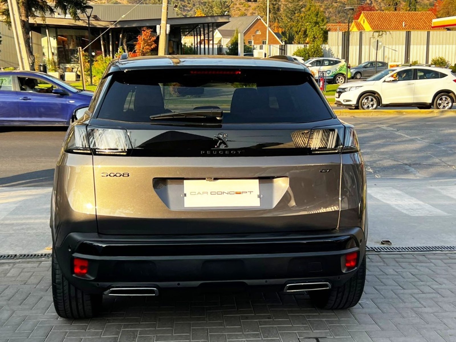 PEUGEOT 3008 GT HDI 1.5 2024 - Foto 5 de 20