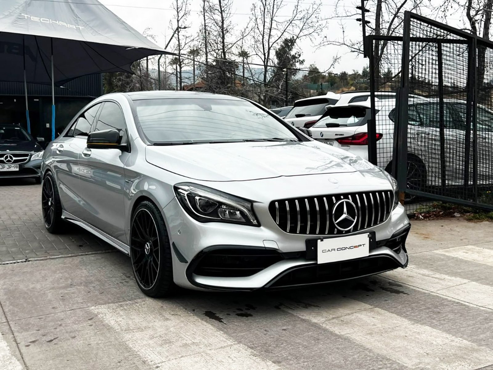 Mercedes-Benz CLA 45 AMG 4MATIC 2017 - Foto 3 de 20