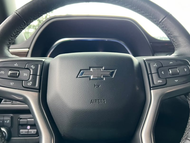 Chevrolet SUBURBAN Z71 2022 - Imagen 12 de 20