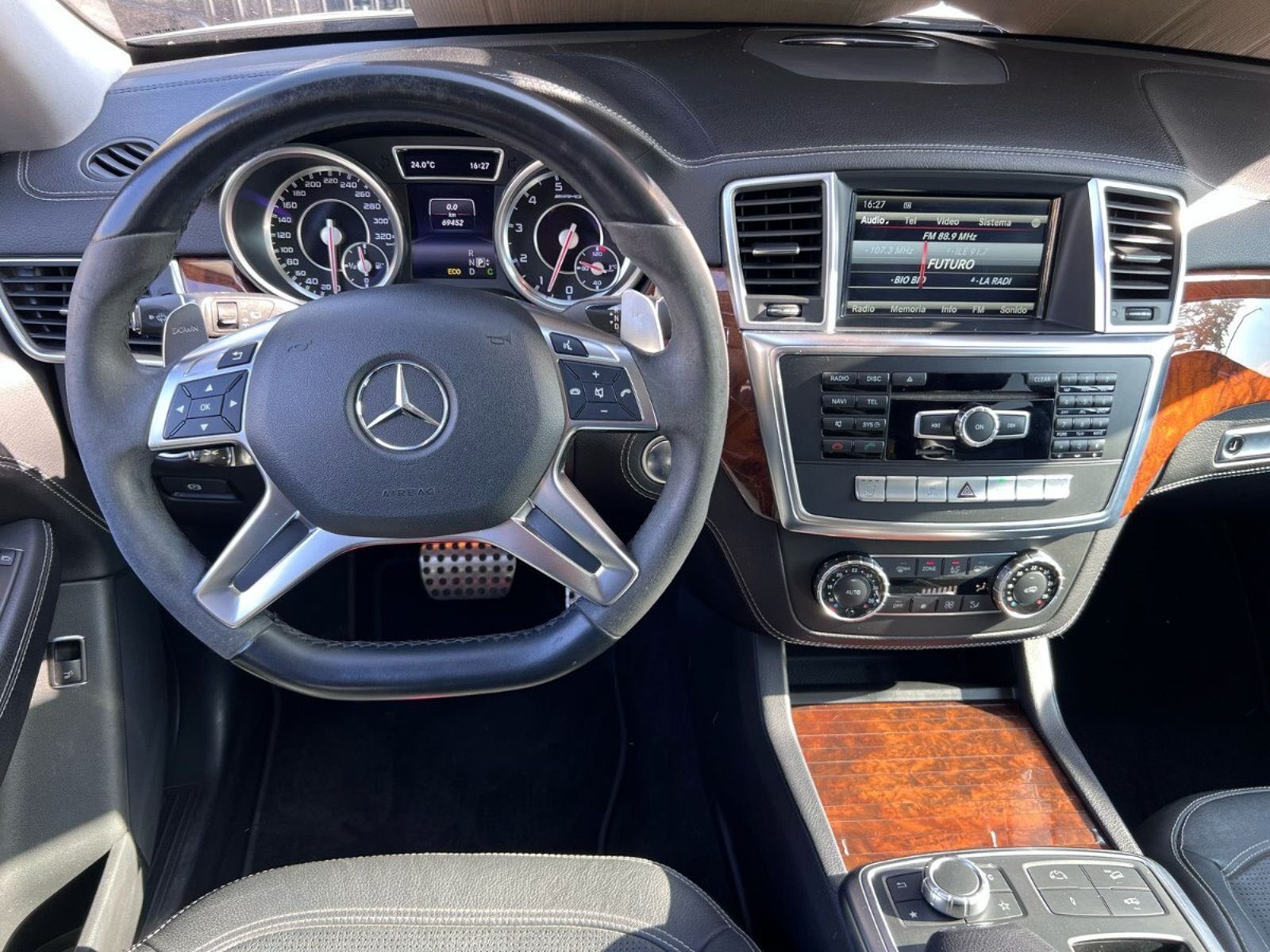 Mercedes-Benz ML 63 AMG 2014 - Imagen 11 de 20