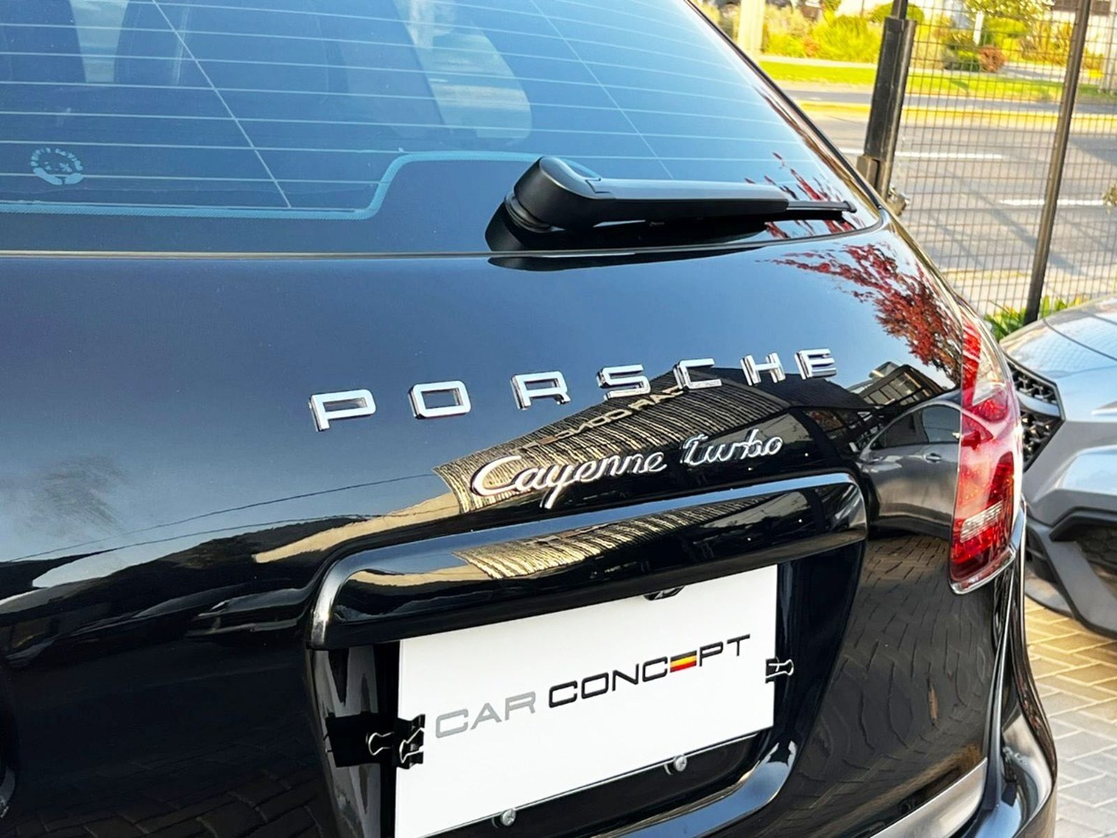 PORSCHE CAYENNE TURBO 4.8 2013 - Imagen 7 de 20