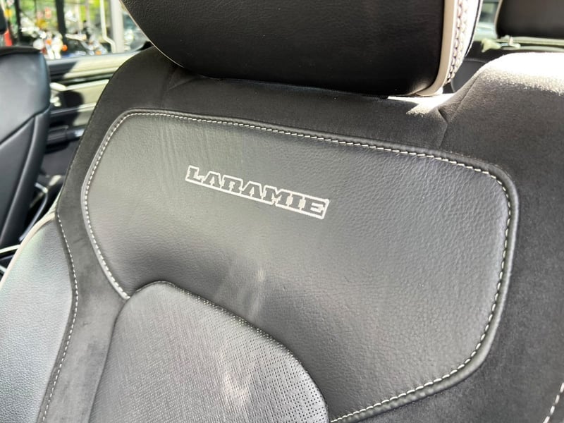 RAM 1500 LARAMIE SPORT 5.7 2021 - Imagen 18 de 19