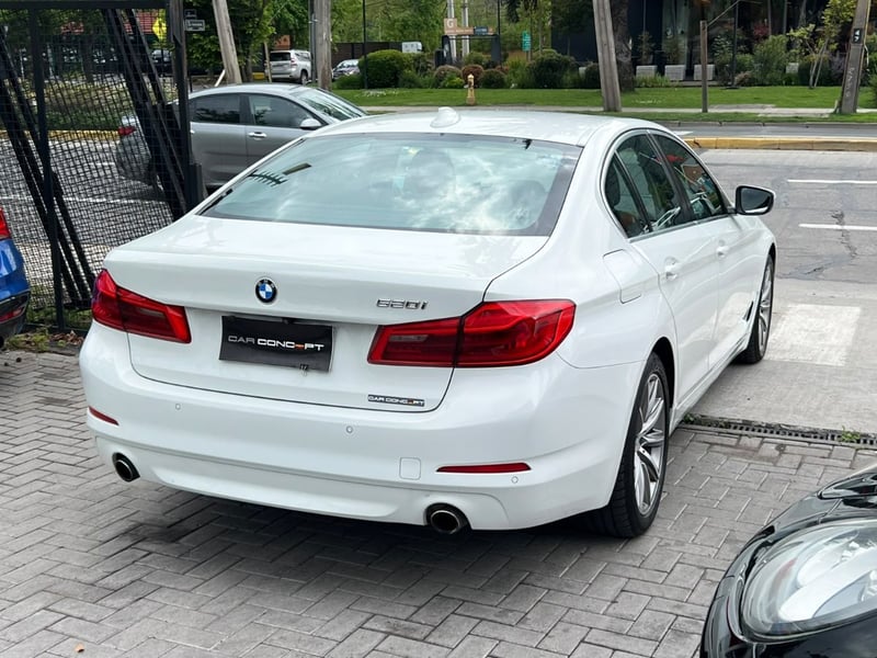 BMW 520I 2.0 TURBO 2019 - Imagen 4 de 20