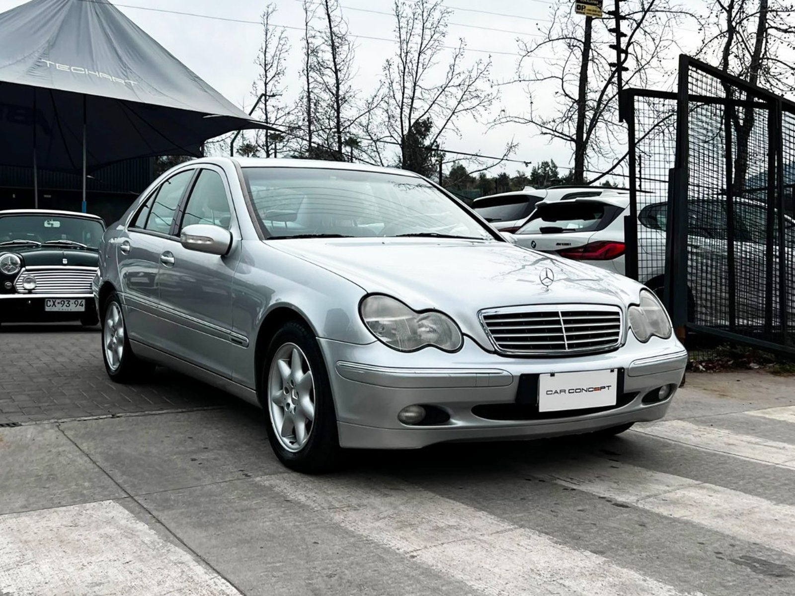 Mercedes-Benz C320 ELEGANCE W203 2001 - Foto 3 de 20
