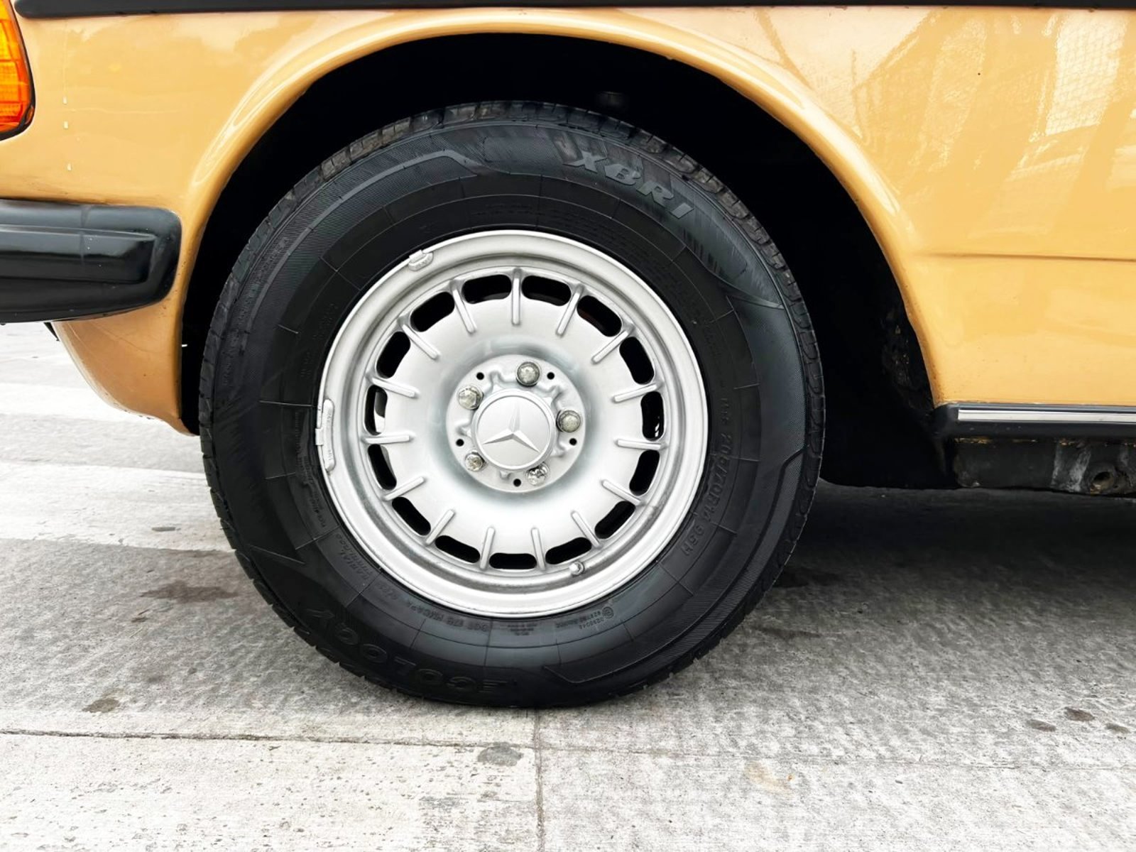 Mercedes-Benz 250 TOURING 1979 - Imagen 8 de 20