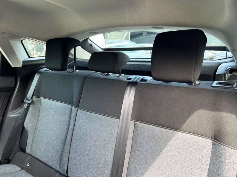 Citroën C4 SHINE 1.5 HDI AT 2022 - Imagen 17 de 18