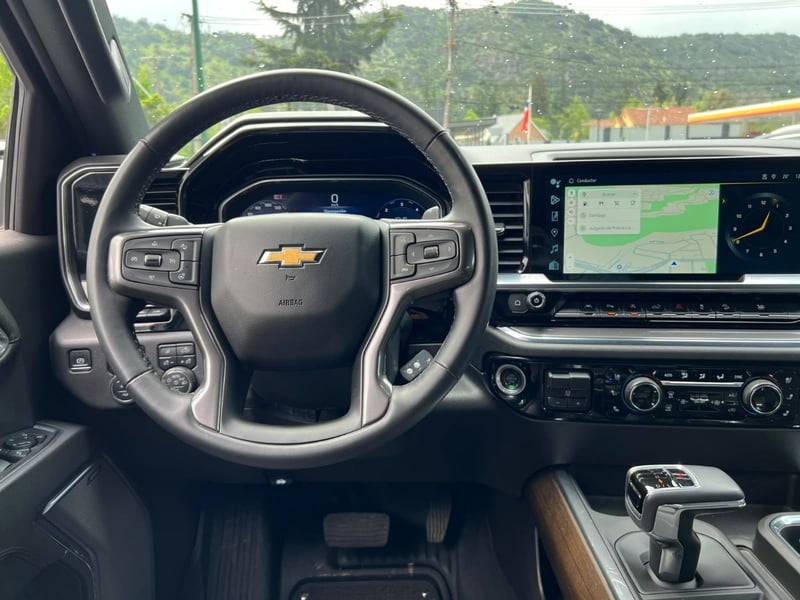 Chevrolet SILVERADO HIGH COUNTRY 3.0 2024 - Imagen 10 de 20