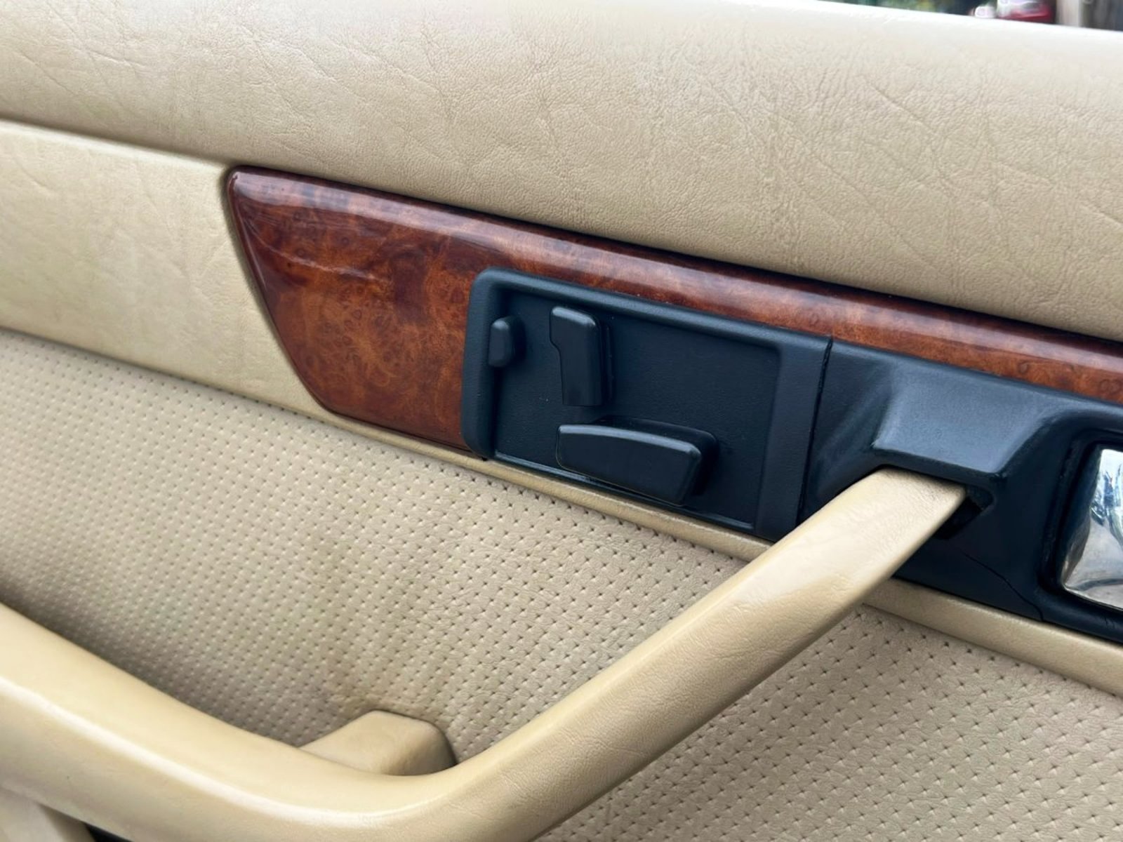 Mercedes-Benz 280 SE ÚNICO DUEÑO 1985 - Imagen 19 de 20