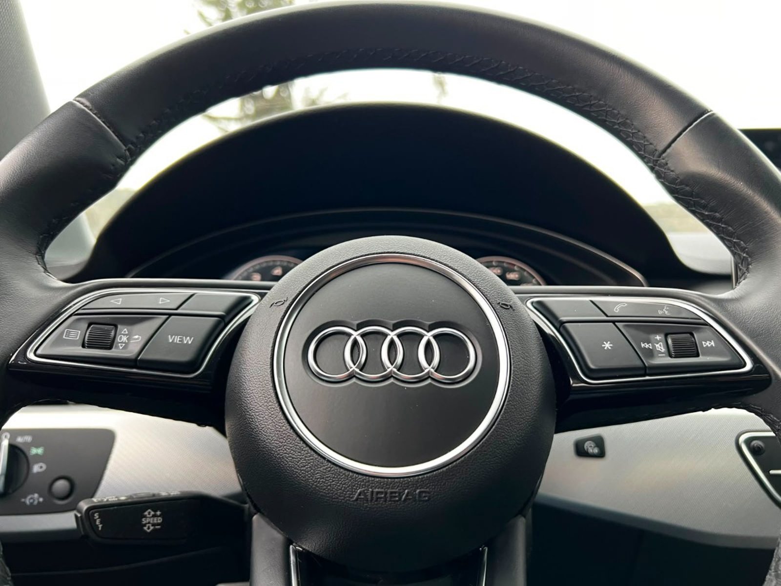 AUDI A4 40 TFSI 2.0T S LINE 2022 - Imagen 12 de 20