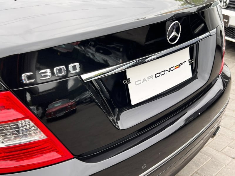 Mercedes-Benz C300 AVANTGARDE V6 2010 - Imagen 7 de 20