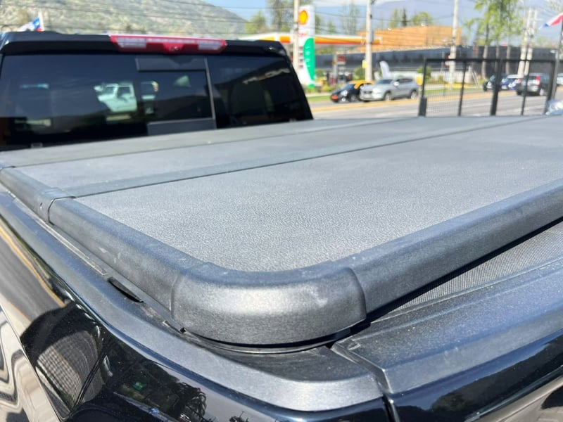 Chevrolet SILVERADO ZR2 6.2 2025 - Imagen 6 de 20