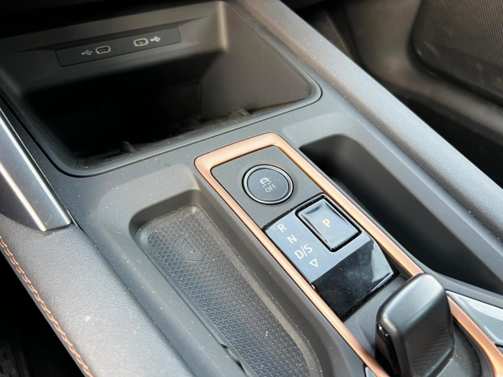 CUPRA FORMENTOR VZ 4DRIVE 2.0 2026 - Imagen 16 de 19