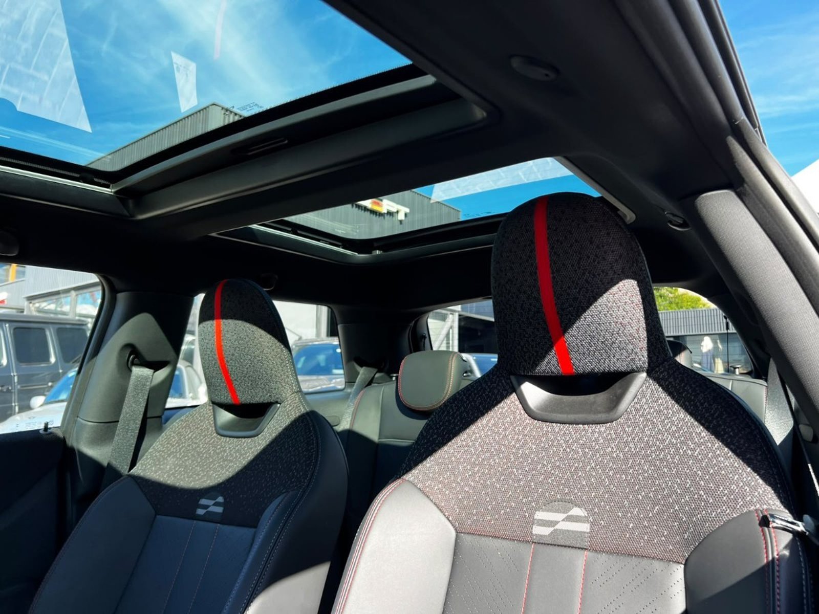 MINI COOPER JCW 2.0 2025 - Imagen 20 de 20