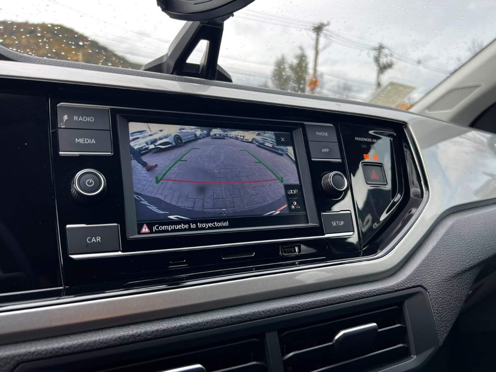 Volkswagen POLO HIGHLINE 1.6 MT 2021 - Imagen 15 de 20
