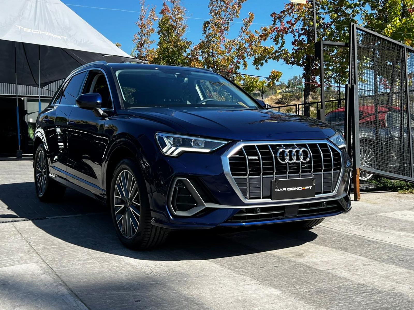Audi Q3 40 TFSI 2.0 S LINE 2025 - Foto 2 de 20