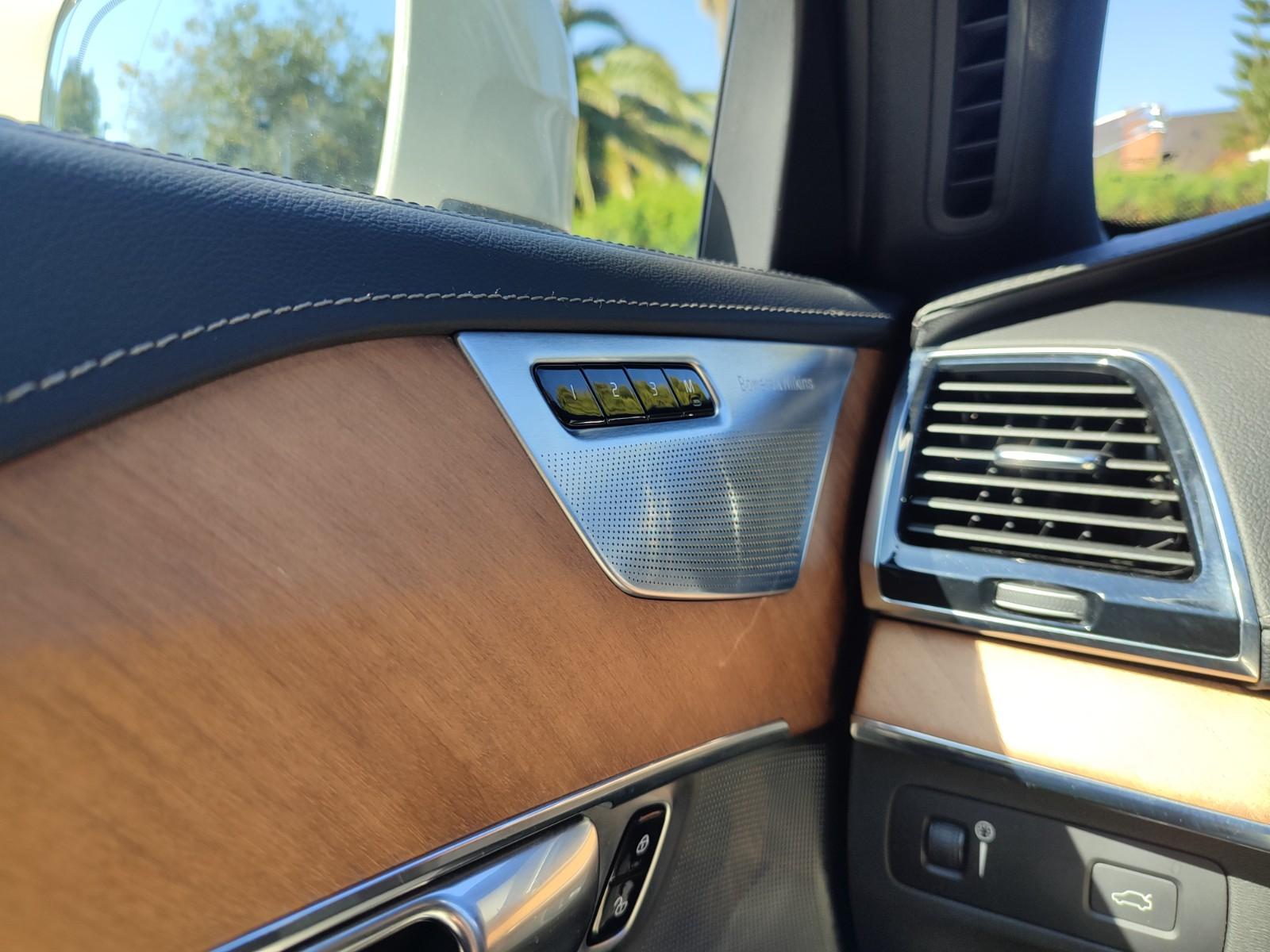 VOLVO XC90 D5 INSCRIPTION PLUS 2.0 4WD 2019 - Imagen 18 de 19