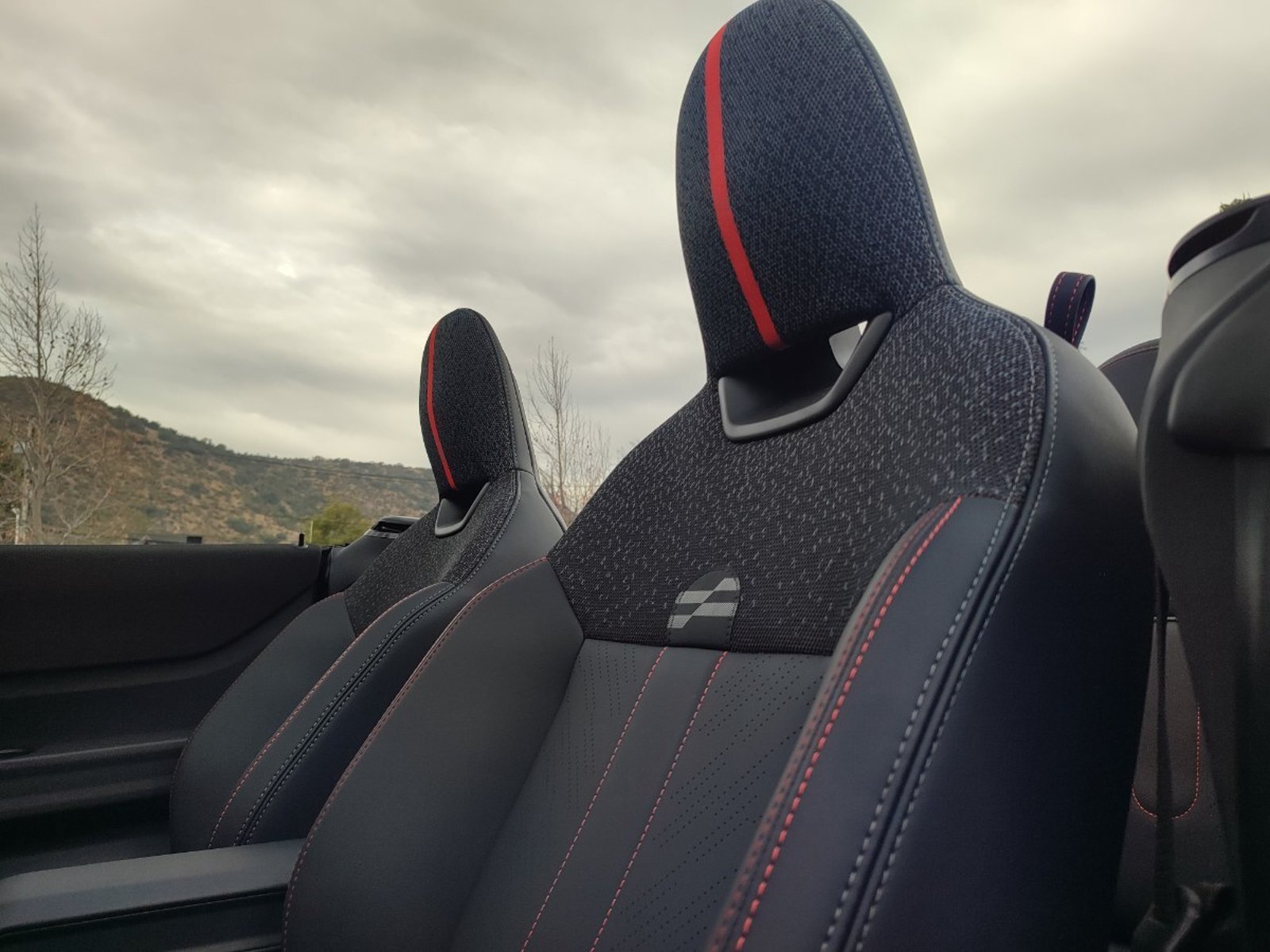 MINI COOPER JCW CABRIOLET 2.0 AT 2026 - Imagen 16 de 18