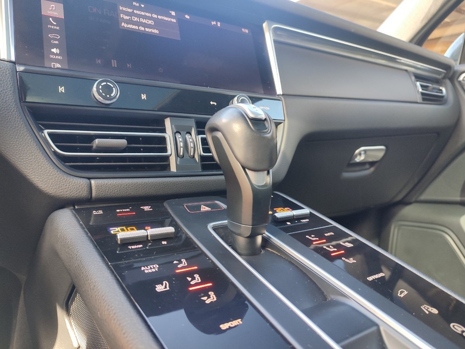 Porsche MACAN R4 III 4WD 2.0 2023 - Imagen 13 de 17