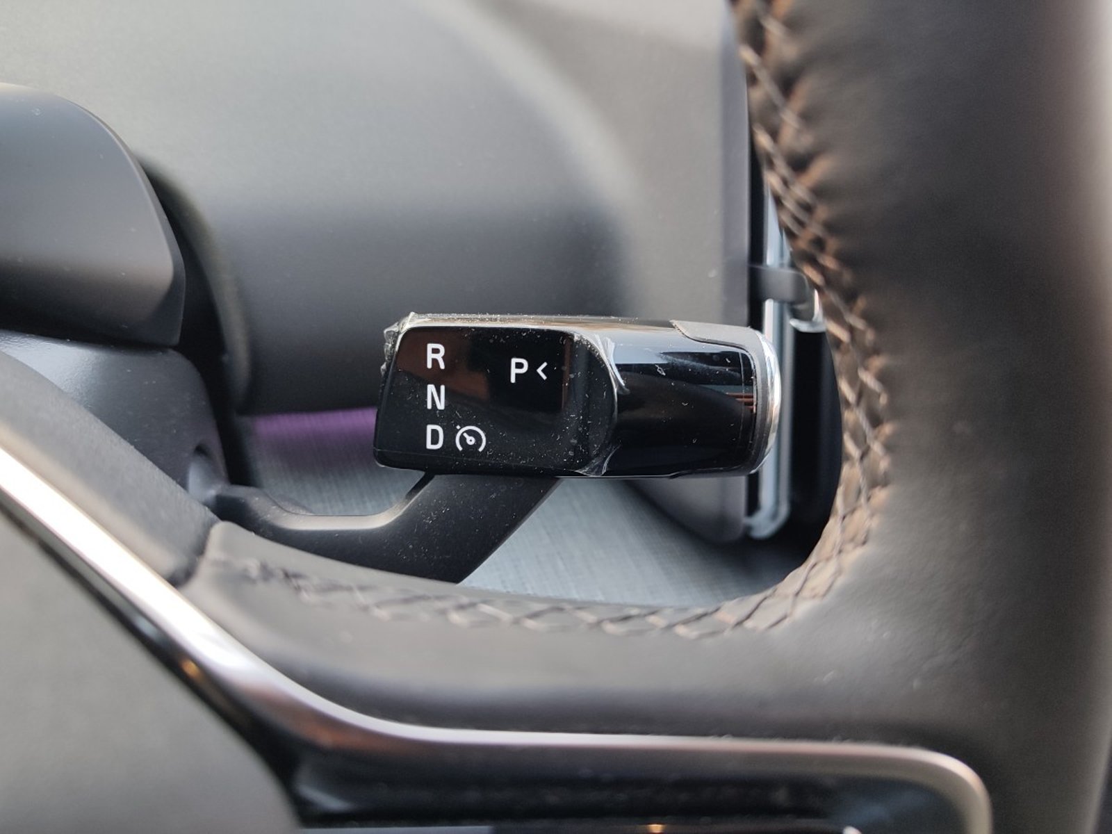 VOLVO EX30 ULTRA E60 BEV 69 KWH 2026 - Imagen 14 de 18