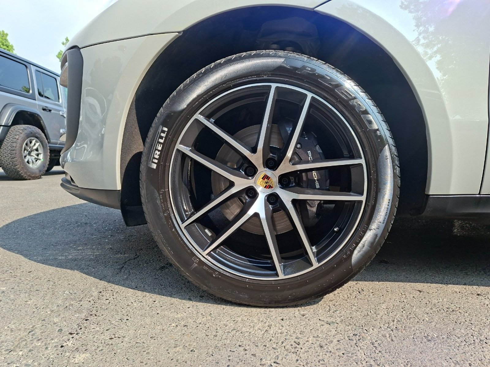 Porsche MACAN R4 2.0 4WD AT 2024 - Foto 4 de 17