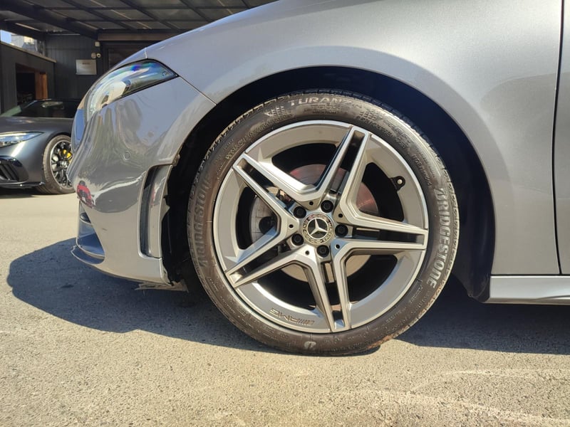 Mercedes-Benz A200 HB 1.3 DCT AMG LINE 2023 - Imagen 5 de 18