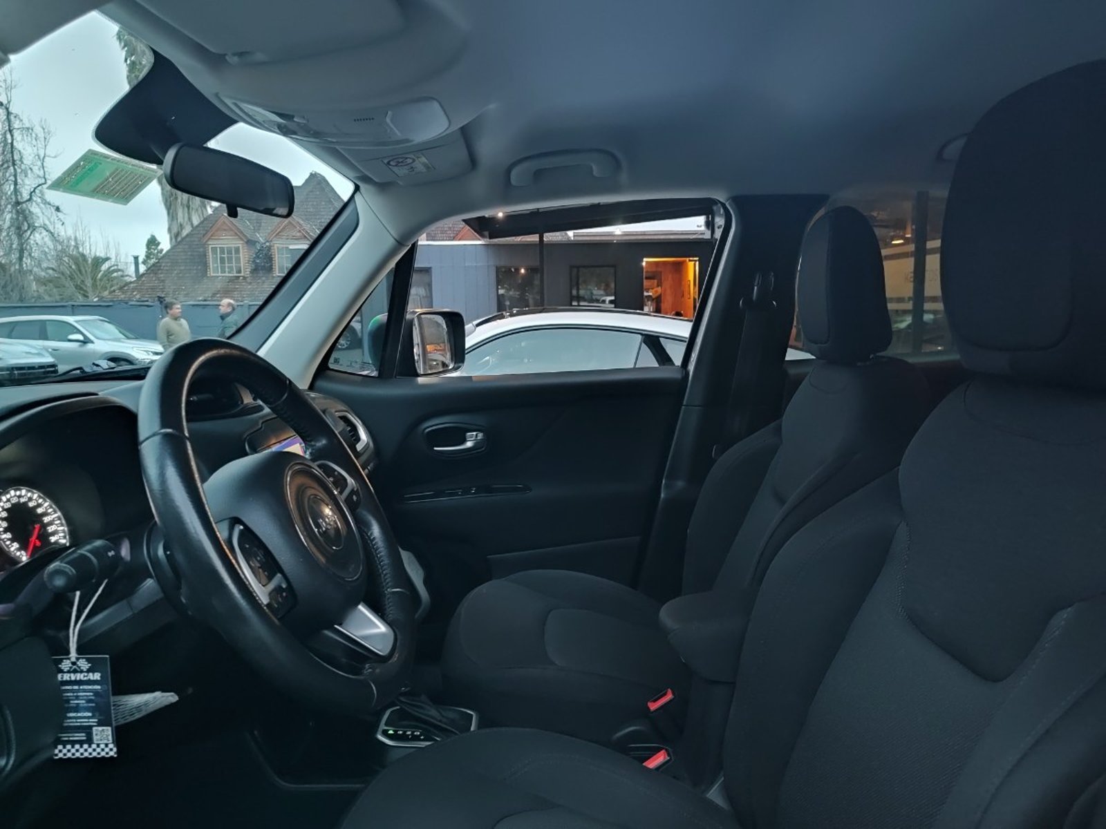 Jeep RENEGADE LX SPORT 1.8 AT 2022 - Imagen 11 de 16