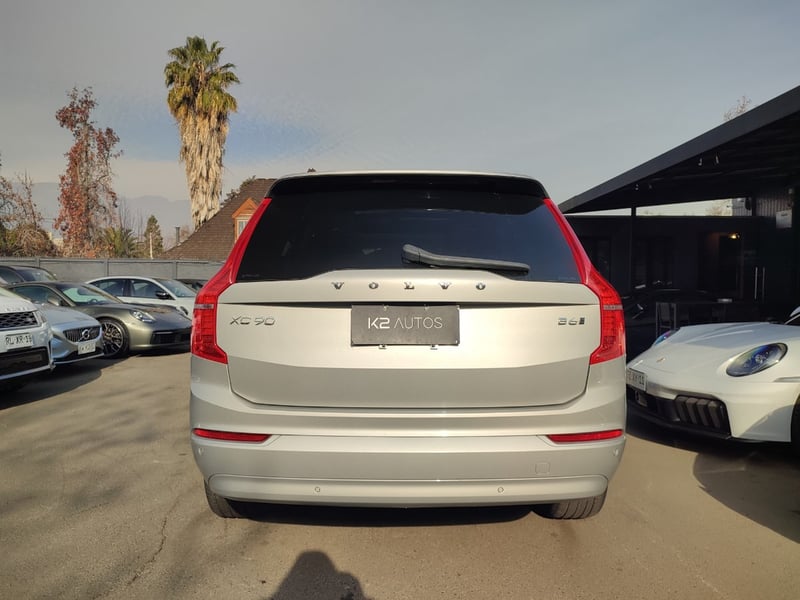 Volvo XC90 II B6 PLUS 2.0 4WD 2023 - Imagen 9 de 19