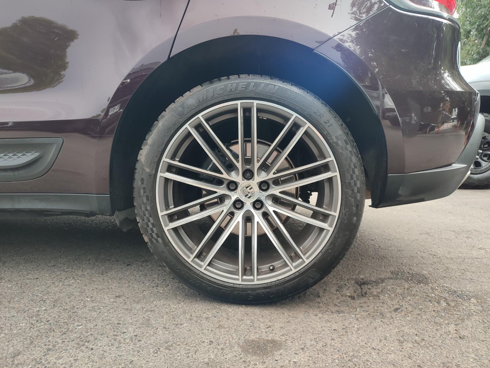 Porsche MACAN R4 III 4WD 2.0 2023 - Foto 5 de 17
