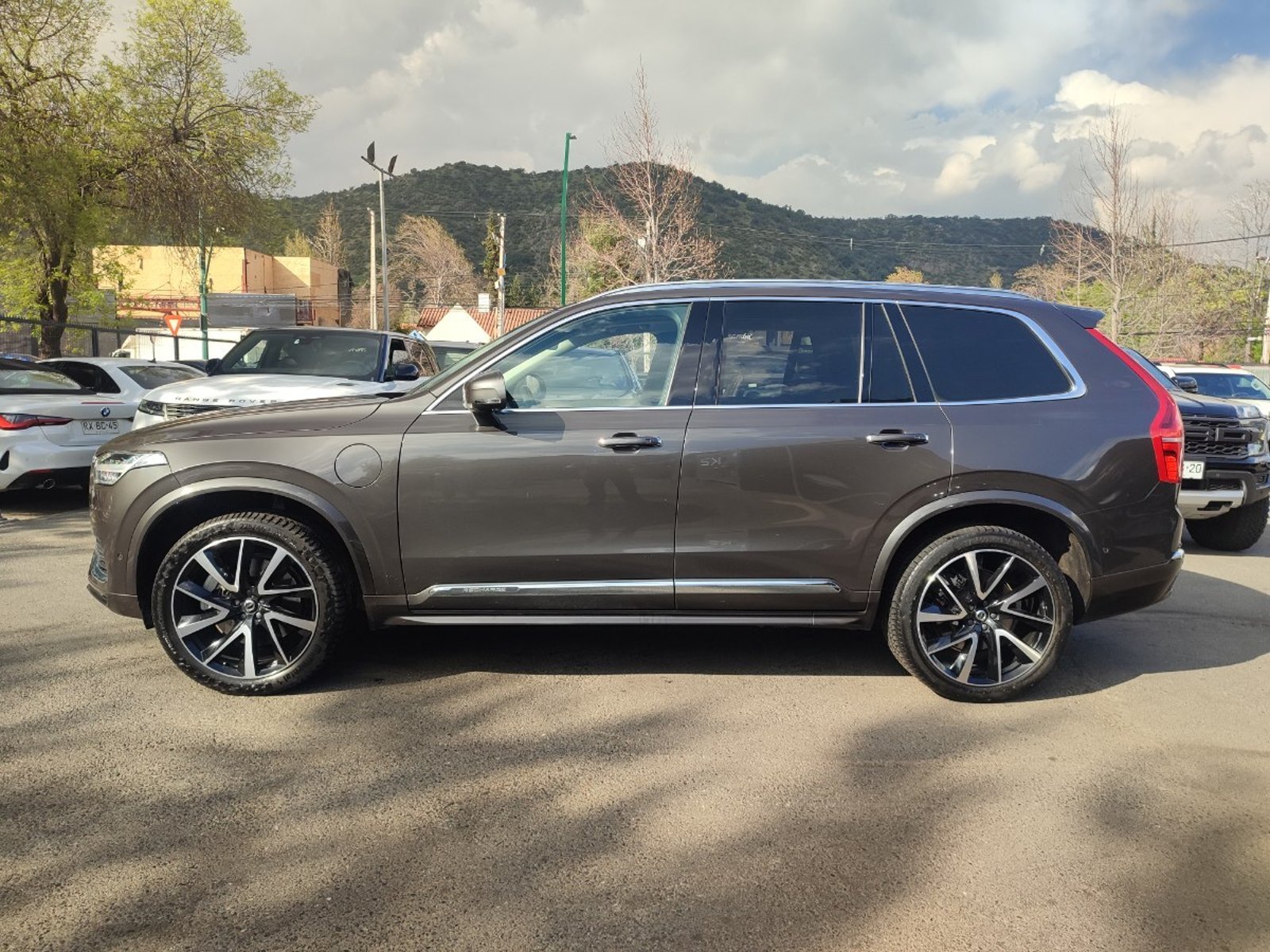 Volvo XC90 T8 II RECHARGE PLUS 2.0 AWD 2024 - Foto 5 de 18