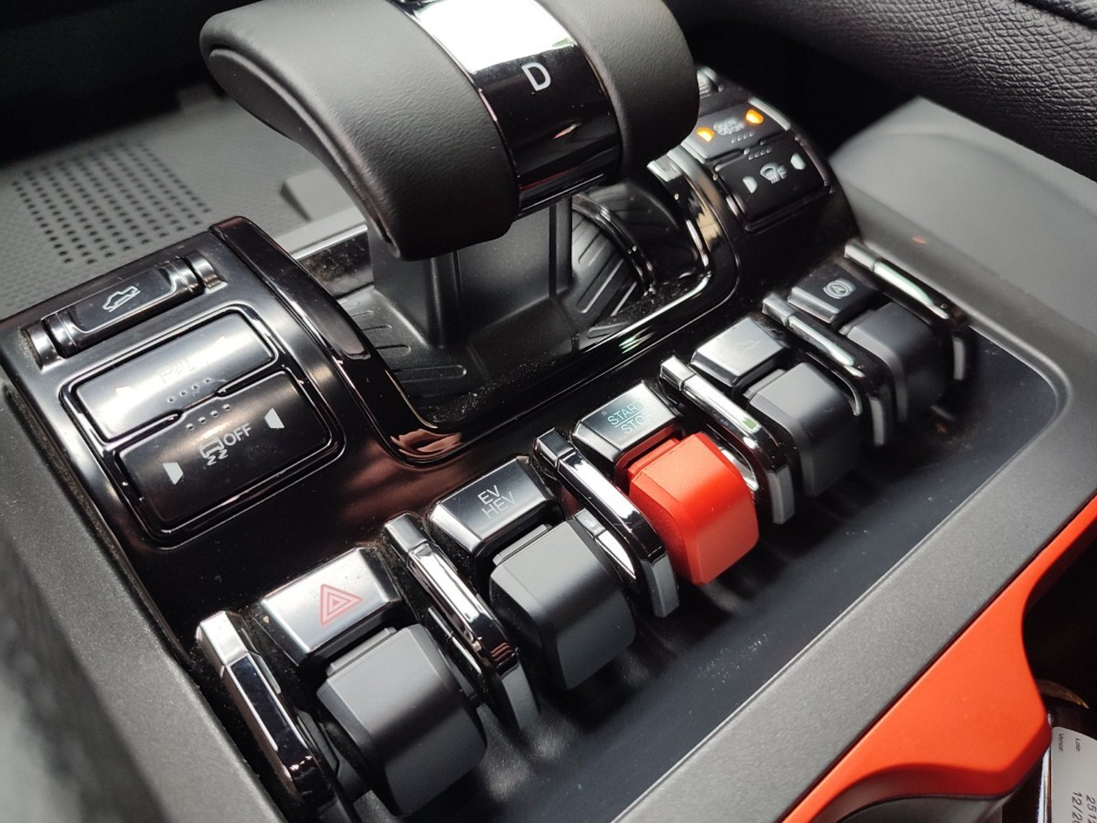 BYD SHARK 1.5T HYBRID AWD DCAB. 2026 - Imagen 14 de 17