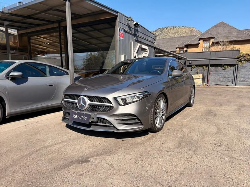 Mercedes-Benz A250 SEDAN AMG LINE 2.0T 2021