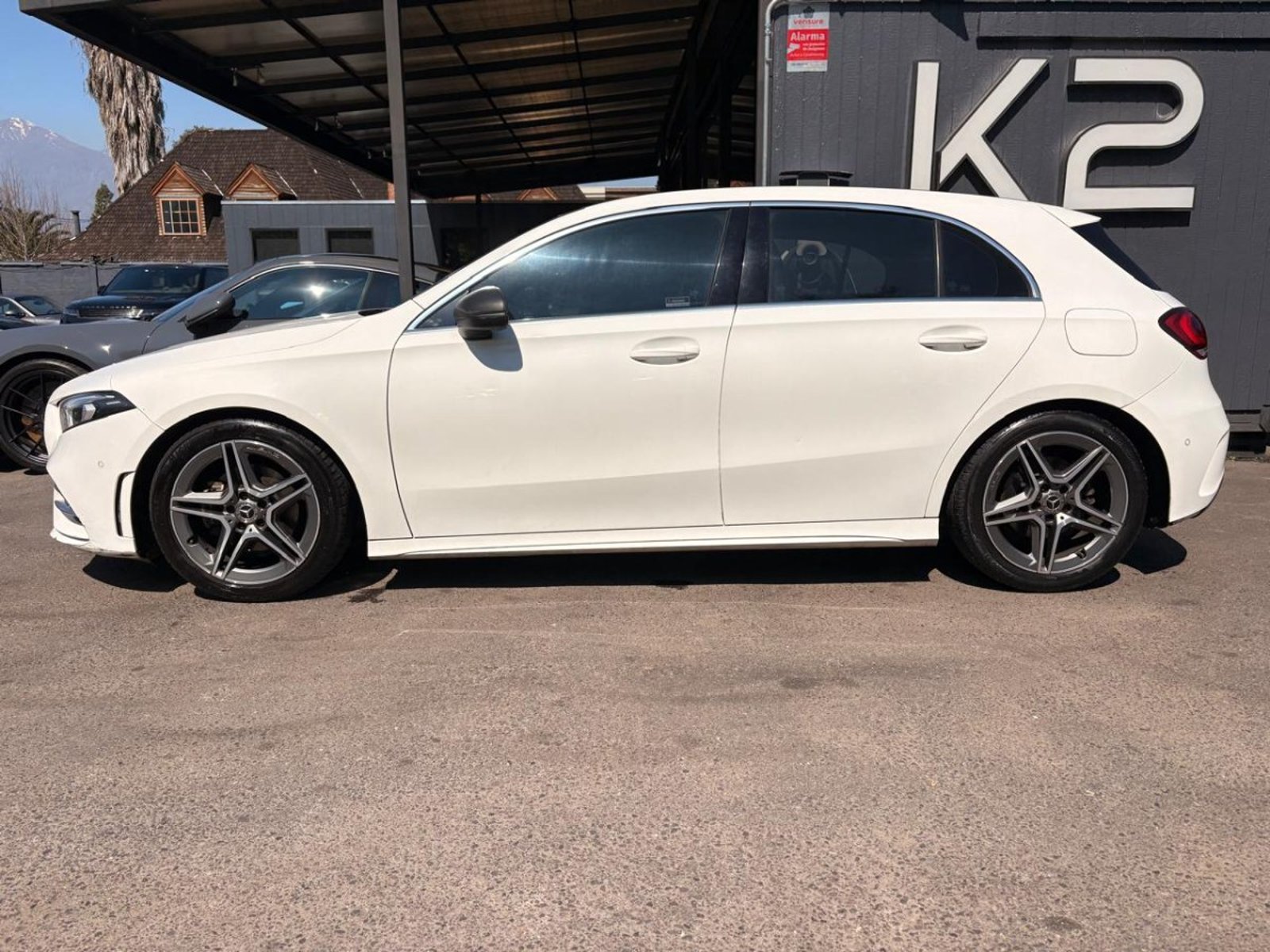 Mercedes-Benz A200 HB AMG LINE 1.3 AT 2019 - Foto 4 de 15